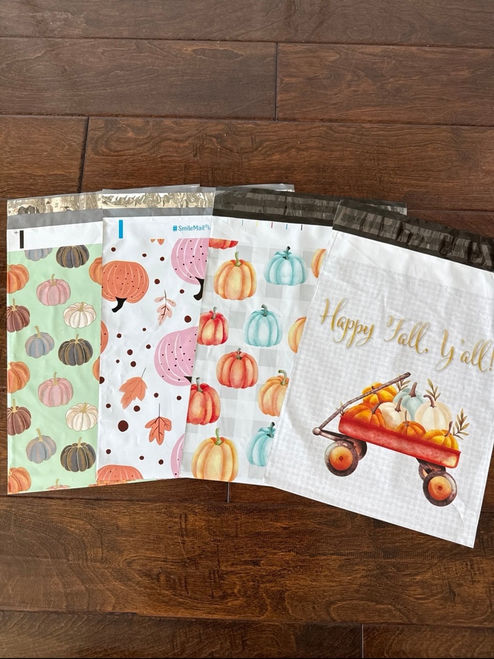 40 Pack - 10x13” Super Fun ALL Pumpkins Poly Mailers